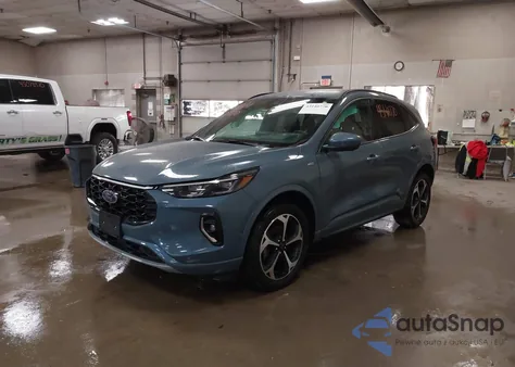 2023 Ford Escape St-Line Elite из США, поврежденный, VIN 1FMCU9PA4PUA43498